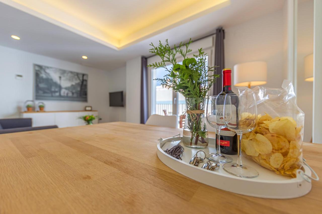 Ventura 2 - Centric & Pool - Simplytarifa Apartman Kültér fotó